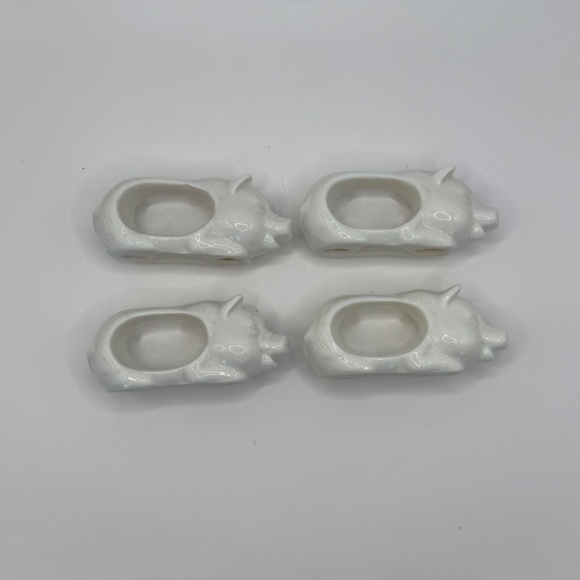 Set of 4 vintage white porcelain pig napkin rings. - Picture 3 of 7
